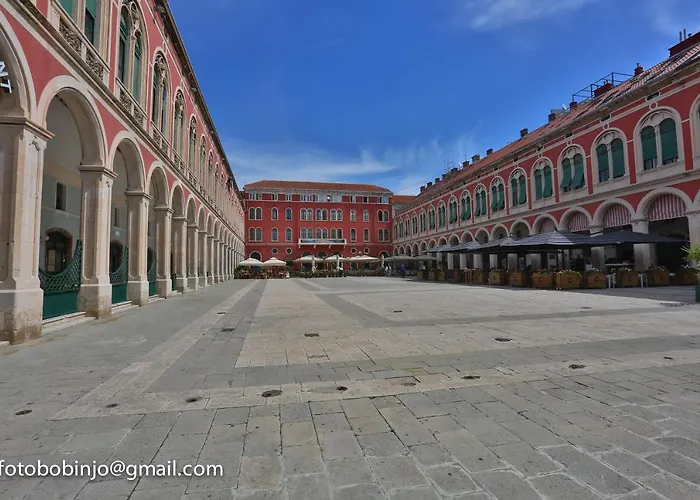 Allora With Panoramic Sea View Apartament Split